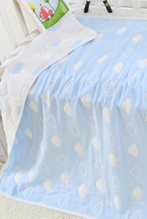 Муслінова ковдра в дитяче ліжко, Хмари