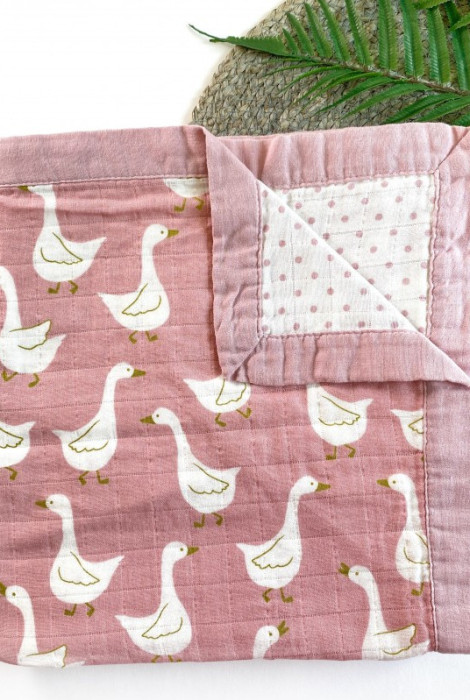 Муслиновое одеяло, Гуси на розовом