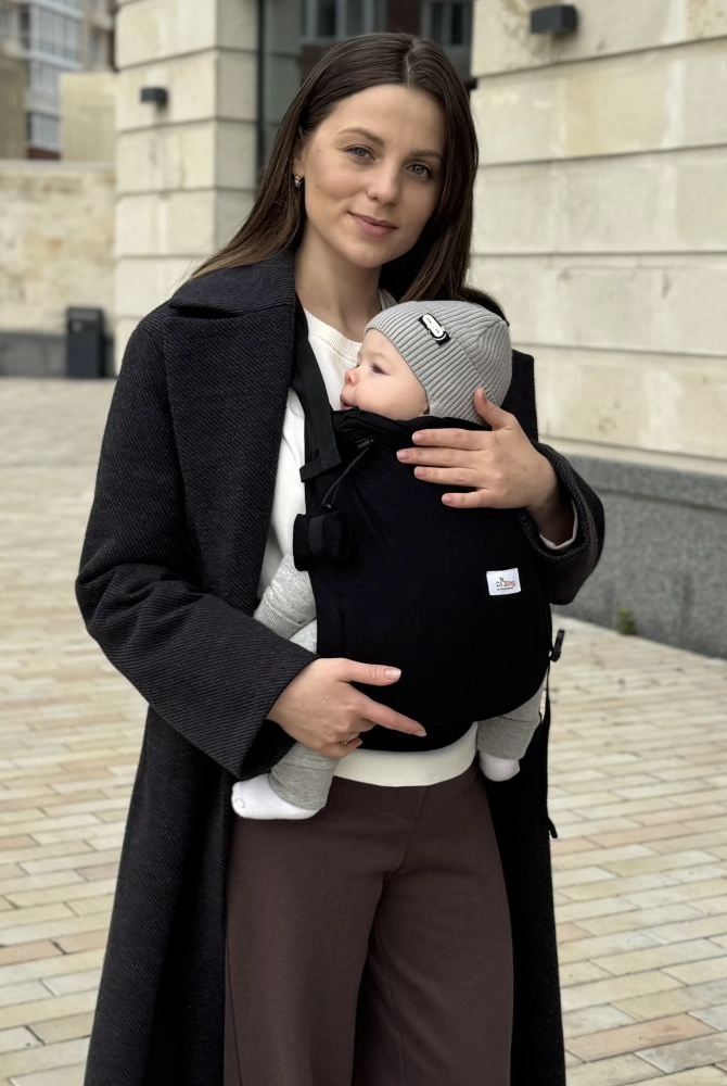 Эргономичный рюкзак Di Sling Adapted – физиологическая переноска, растущая вместе с ребенком Эргономичный рюкзак Di Sling Adapted – физиологическая переноска, растущая вместе с ребенком