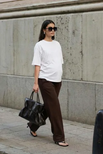 Футболка з декоративним ліфом для вагітних і годуючих, молоко