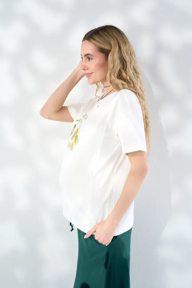 Базова футболка Dolce для вагітних з секретом для годування, молочна Базова футболка Dolce для вагітних з секретом для годування, молочна