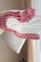 Білий мусліновий плед із рожевим мереживом