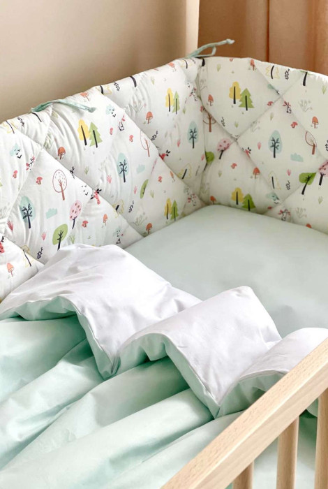 Полный комплект постельного белья в детскую кроватку Baby Dream, лес