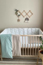 Полный комплект постельного белья в детскую кроватку Baby Dream, Мятные ВЕТОЧКИ-КОТИКИ