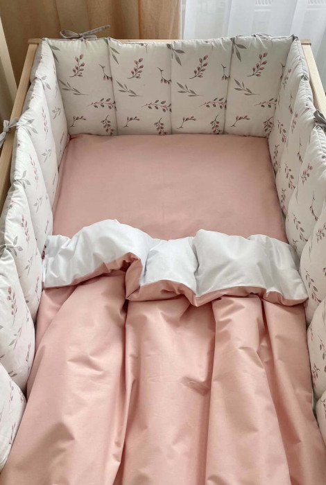 Повний комплект постільної білизни в дитяче ліжечко Baby Dream, ПУДРОВІ ГІЛОЧКИ-КОТИКИ