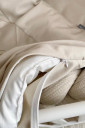 Полный комплект постельного белья в детской кроватке DreamLand, латте