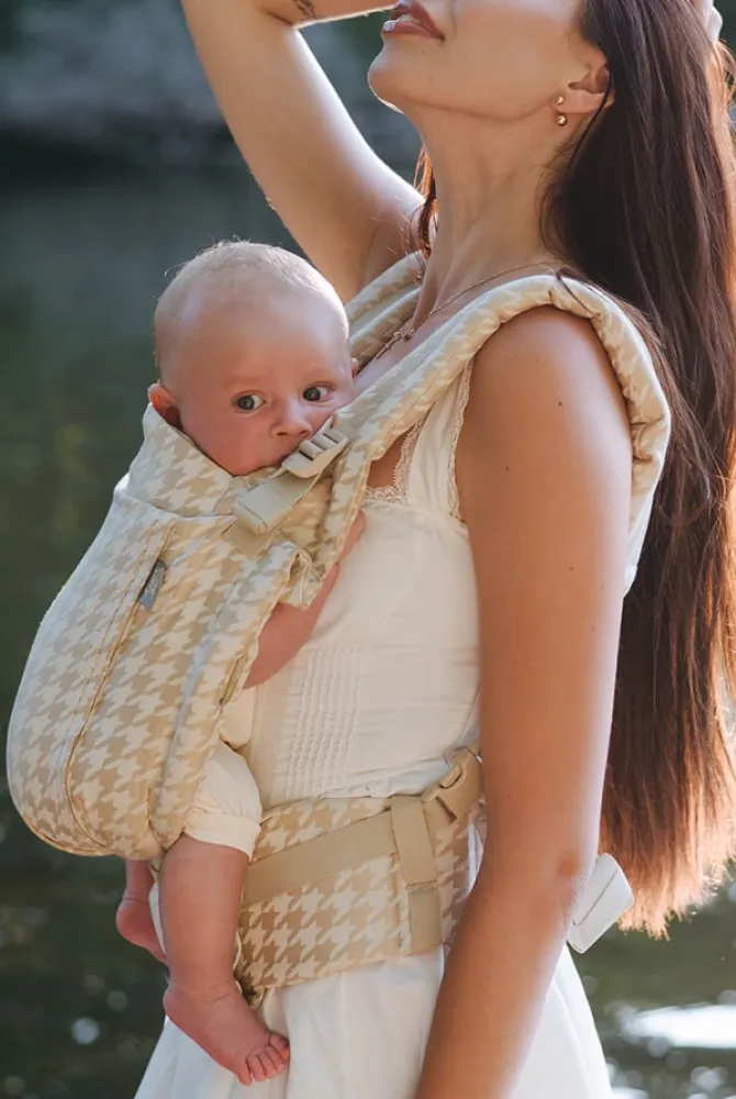 Эрго-рюкзак Love&Carry One Cotton+Bamboo Шервуд Эрго-рюкзак Love&Carry One Cotton+Bamboo Шервуд
