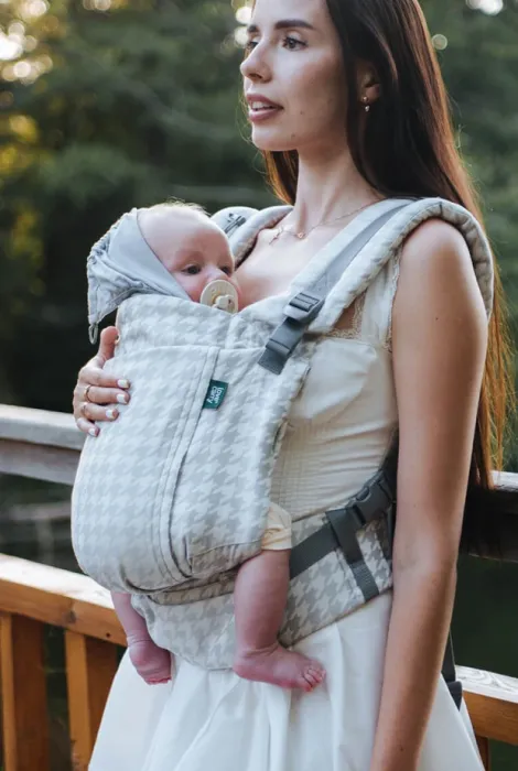 Эрго-рюкзак Love&Carry One Cotton+Bamboo Грейс Эрго-рюкзак Love&Carry One Cotton+Bamboo Грейс