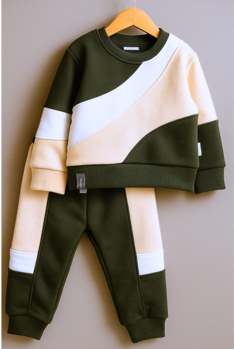 Детский костюм из футера Niagara, светлый хаки