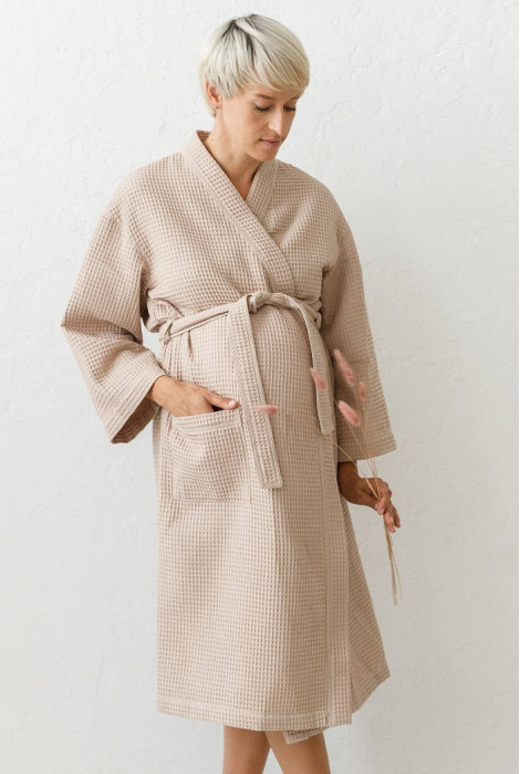 Вафельный халат для беременных Mary, бежевого цвета