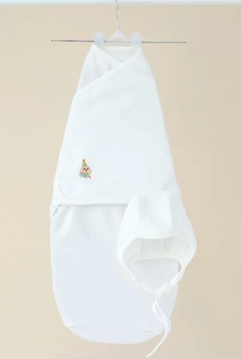 Тепла пелюшка-кокон на липучці Cozy, з вишитим зайчиком