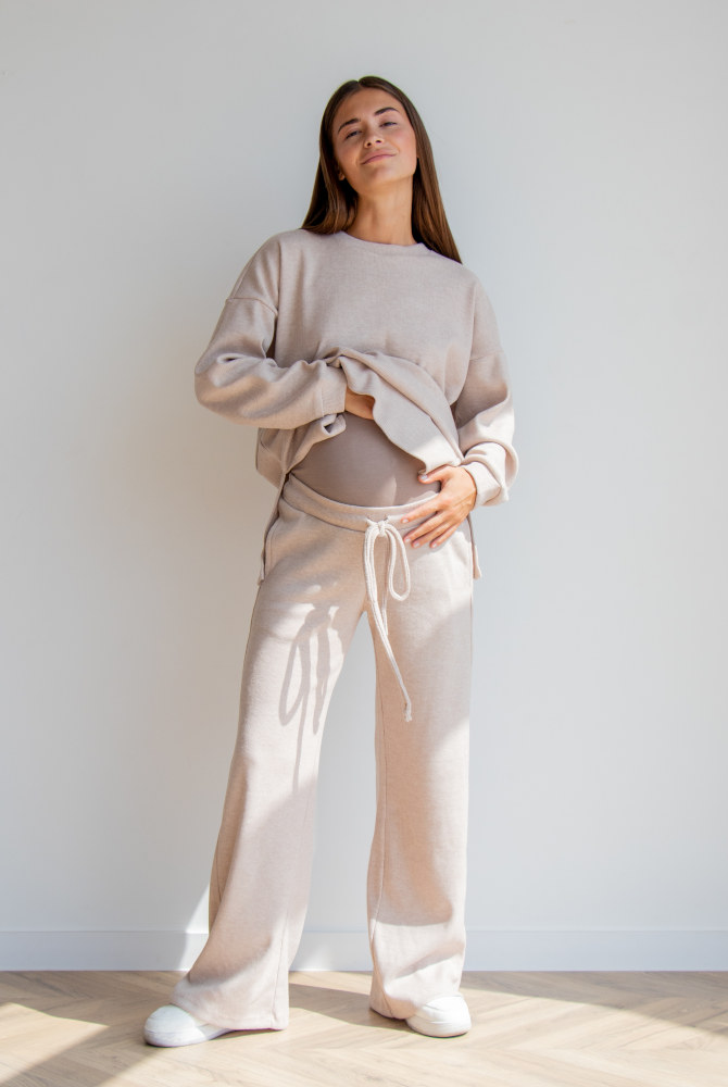 Костюм для вагітних 4420153, бежевого кольору Костюм для вагітних 4420153, бежевого кольору