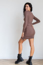 Стильное трикотажное платье в рубчик с боковыми завязками, 4288138 коричневый