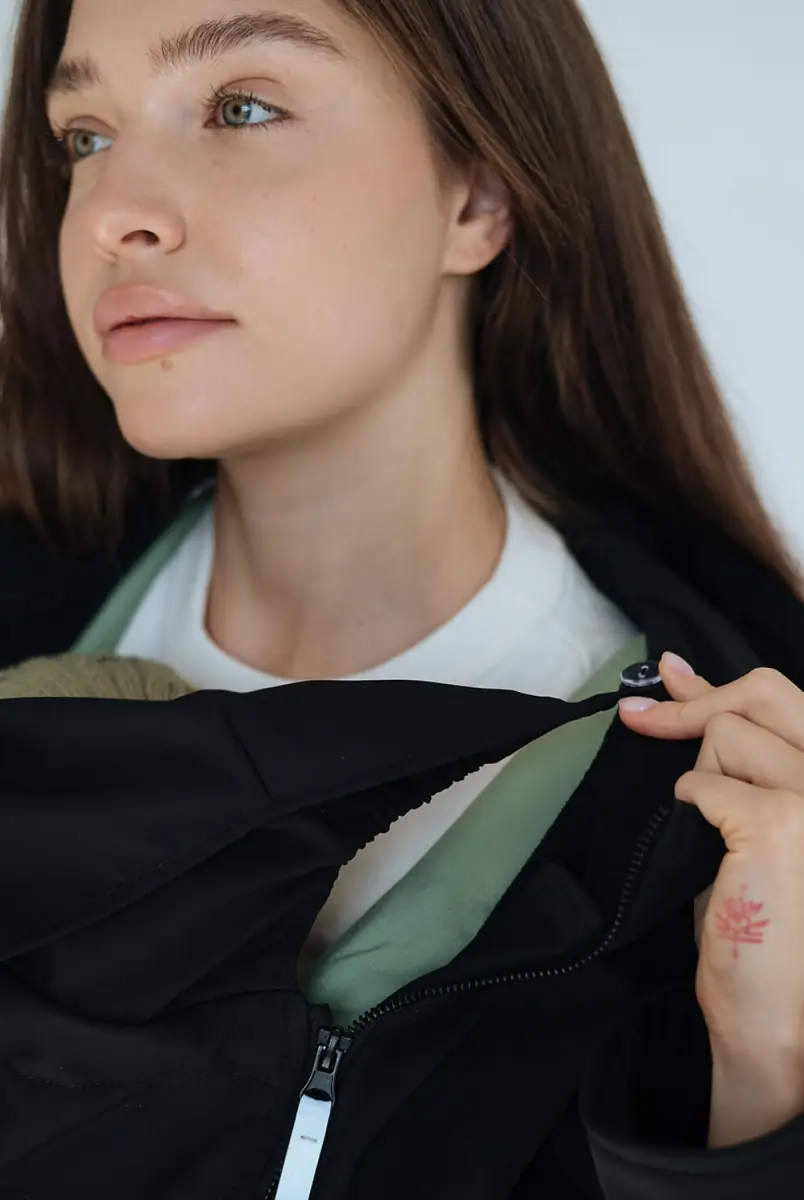 Демисезонная слингокуртка для беременных Softshell 3 в 1, Неро Демисезонная слингокуртка для беременных Softshell 3 в 1, Неро